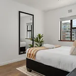 Bella Vista 305